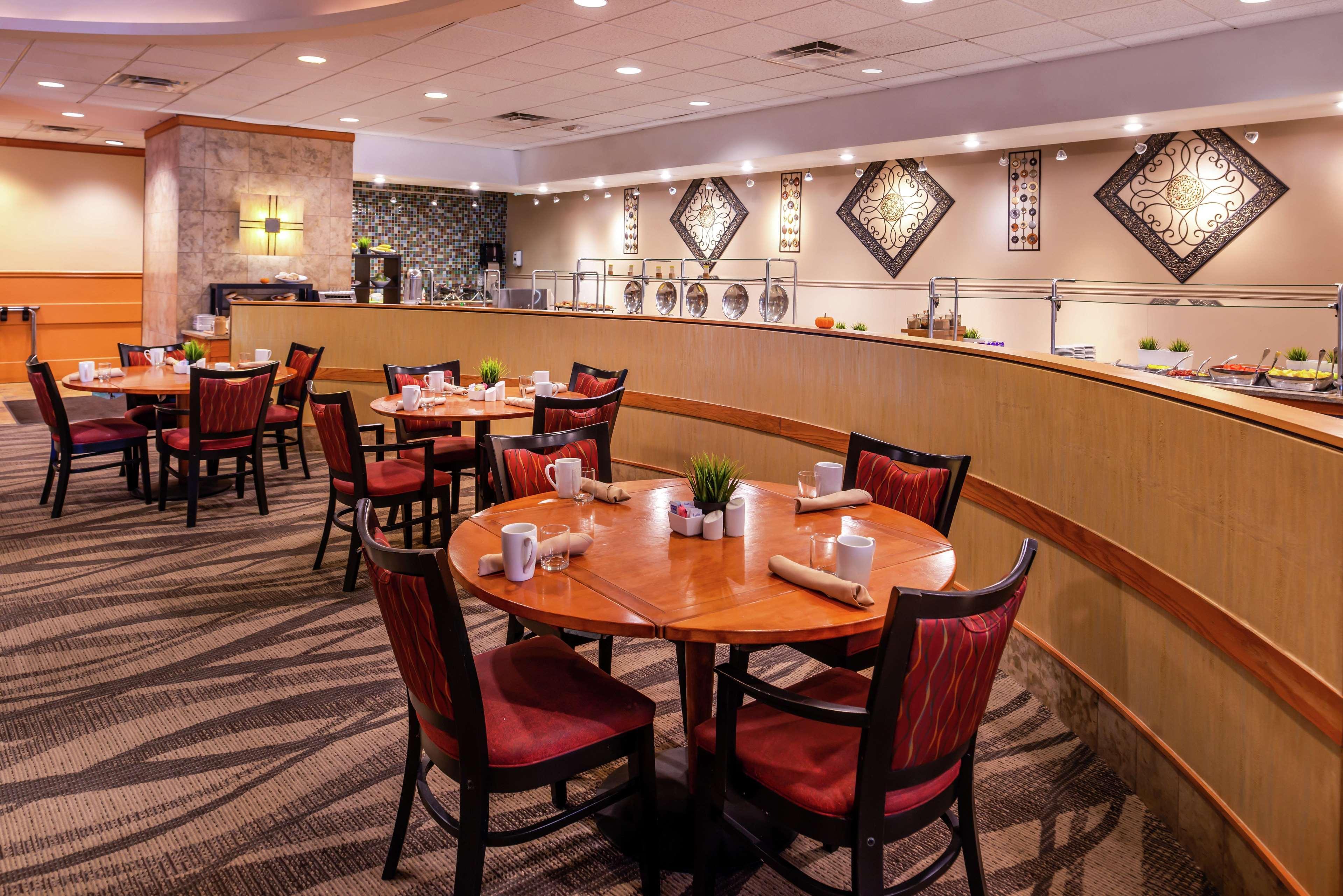 Doubletree By Hilton Hotel Tampa Airport-Westshore Bagian luar foto